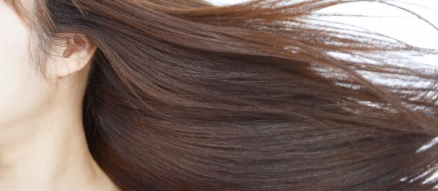 女性の髪の毛